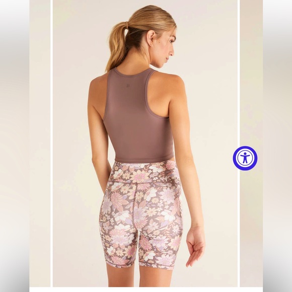 NEW Z Supply Active Pink and Purple floral Bike Shorts size M - Picture 3 of 10